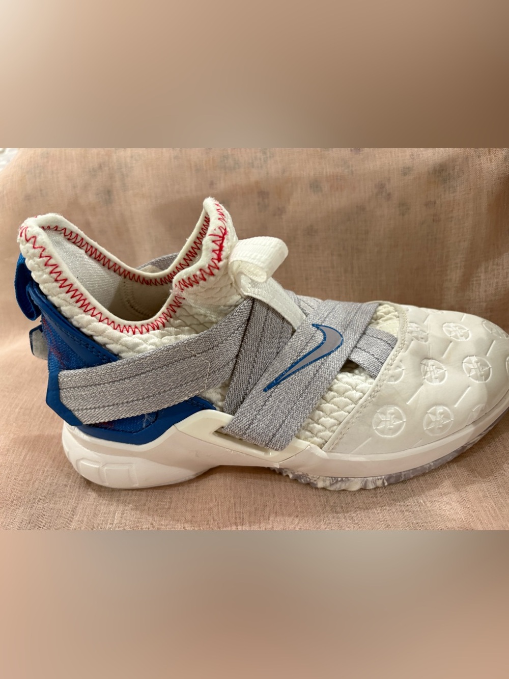 Nike LeBron Soldier